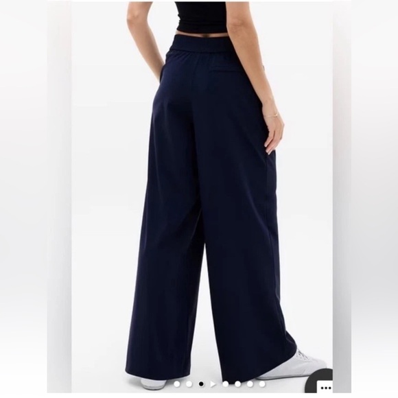 Athleta Pinnacle Pleated High Waisted Trousers - Picture 2 of 7